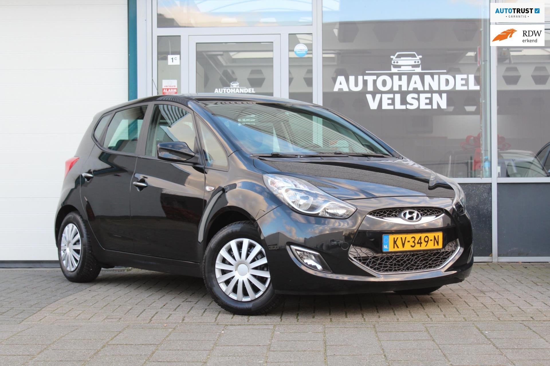 Hyundai Ix20 1.6i i-Motion|Automaat|Navi|Camera|, Auto's, Euro 5, 1591 cc, 4 cilinders, Zwart