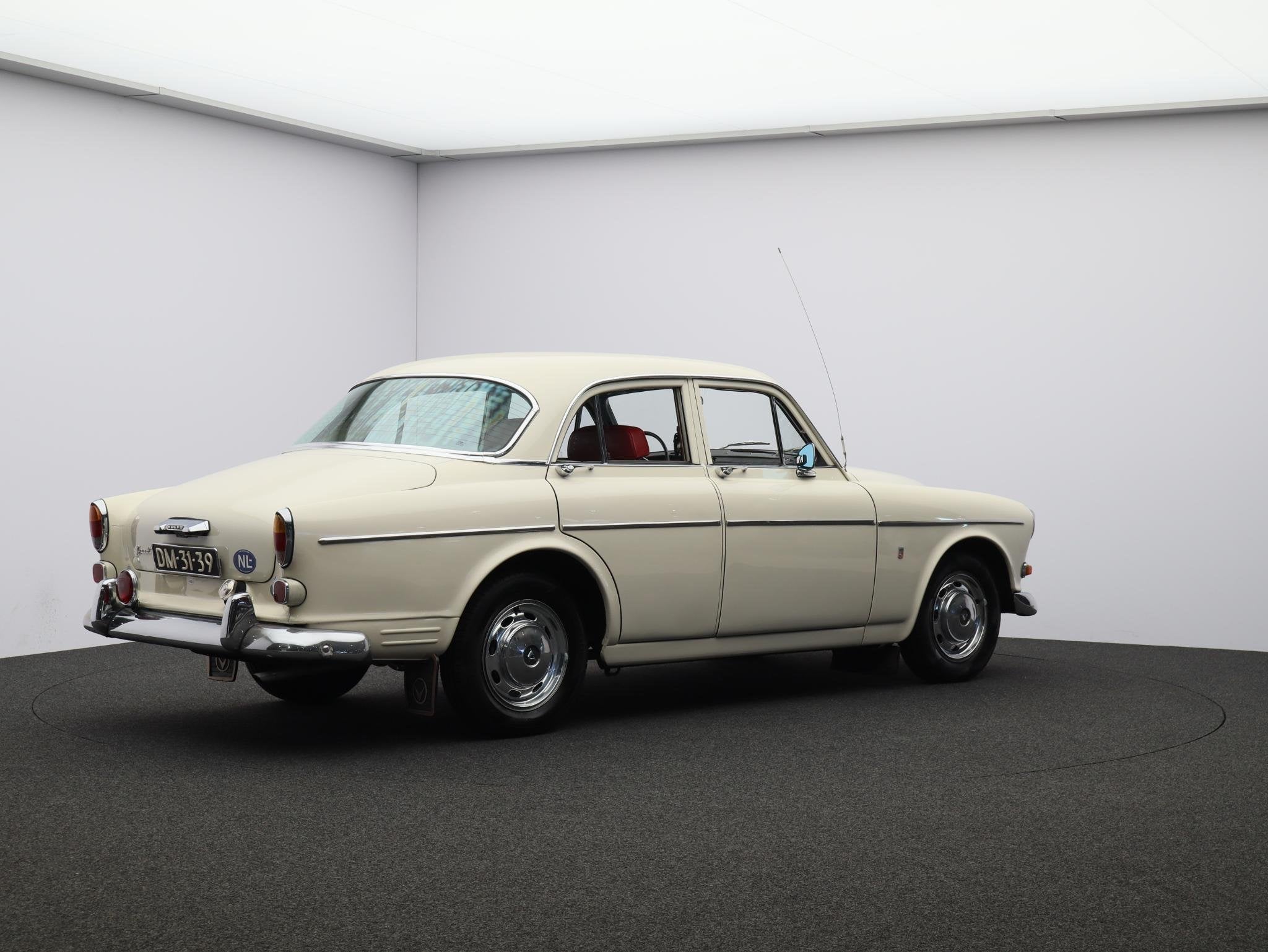 Volvo 121 Amazon, Auto's, Volvo Selected Used Cars, Met garantie (alle), Wit, 10 km/l