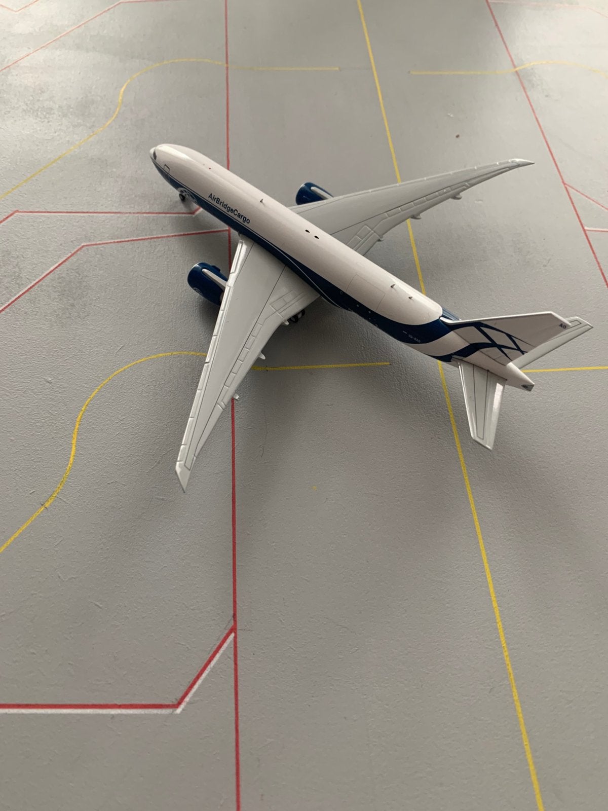 1:400 Airbridge cargo 777f Geminjets, Ophalen of Verzenden, Zo goed als nieuw, Schaalmodel