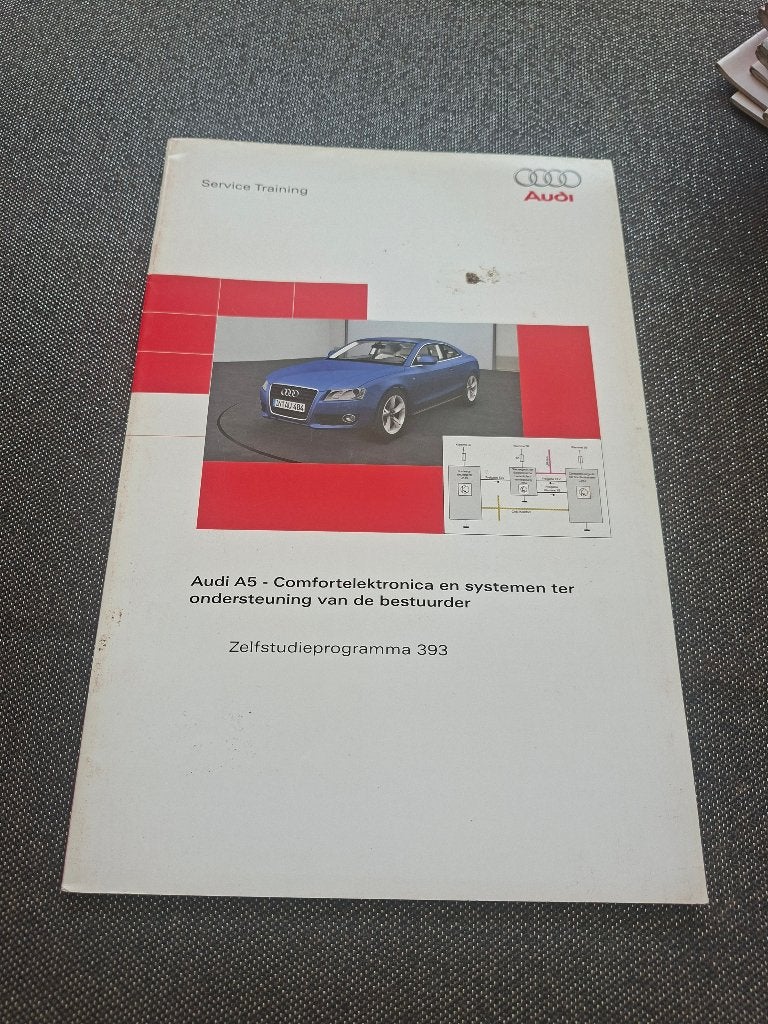 Service training audi A5 comfortelektronica, Ophalen of Verzenden
