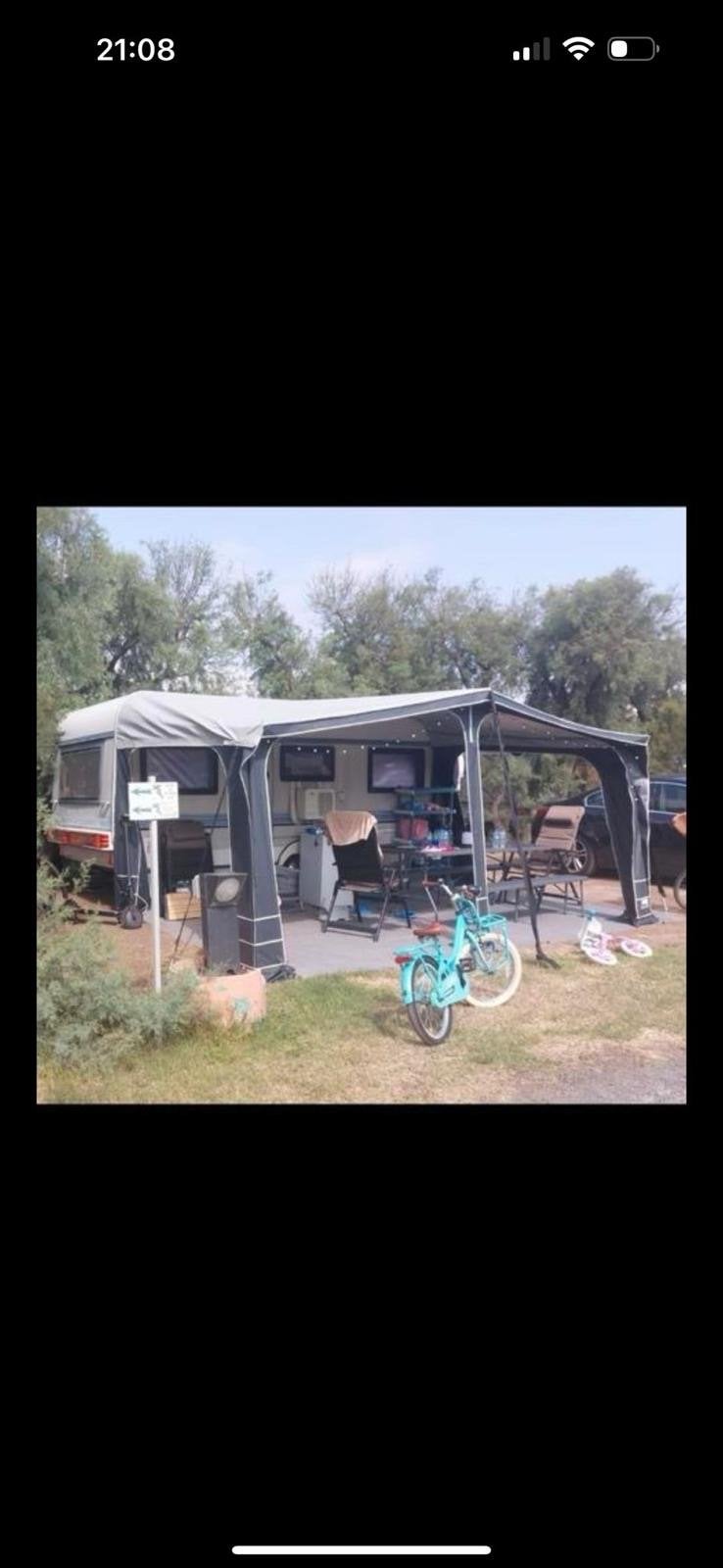 Hobby classic. Caravan met voortent en fietsenrek, Vast bed, Hobby, 750 - 1000 kg, Particulier