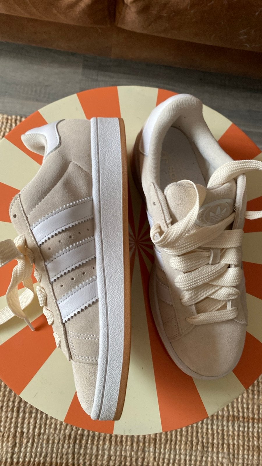Adidas Campus 00s Beige Sneakers, Ophalen of Verzenden, Zo goed als nieuw, Beige, Sneakers of Gympen