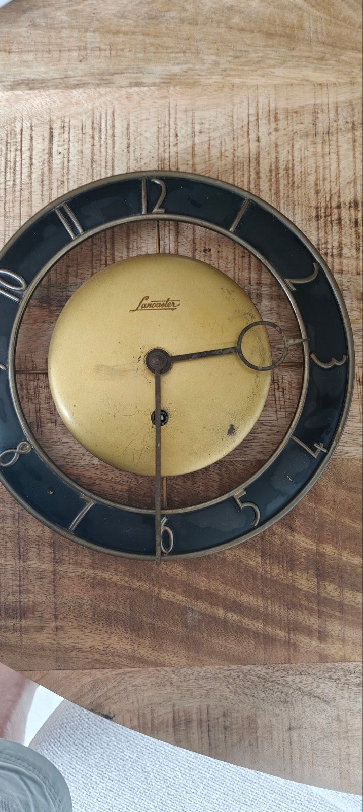vintage klok, Huis en Inrichting, Woonaccessoires | Klokken, Ophalen, Gebruikt, Wandklok