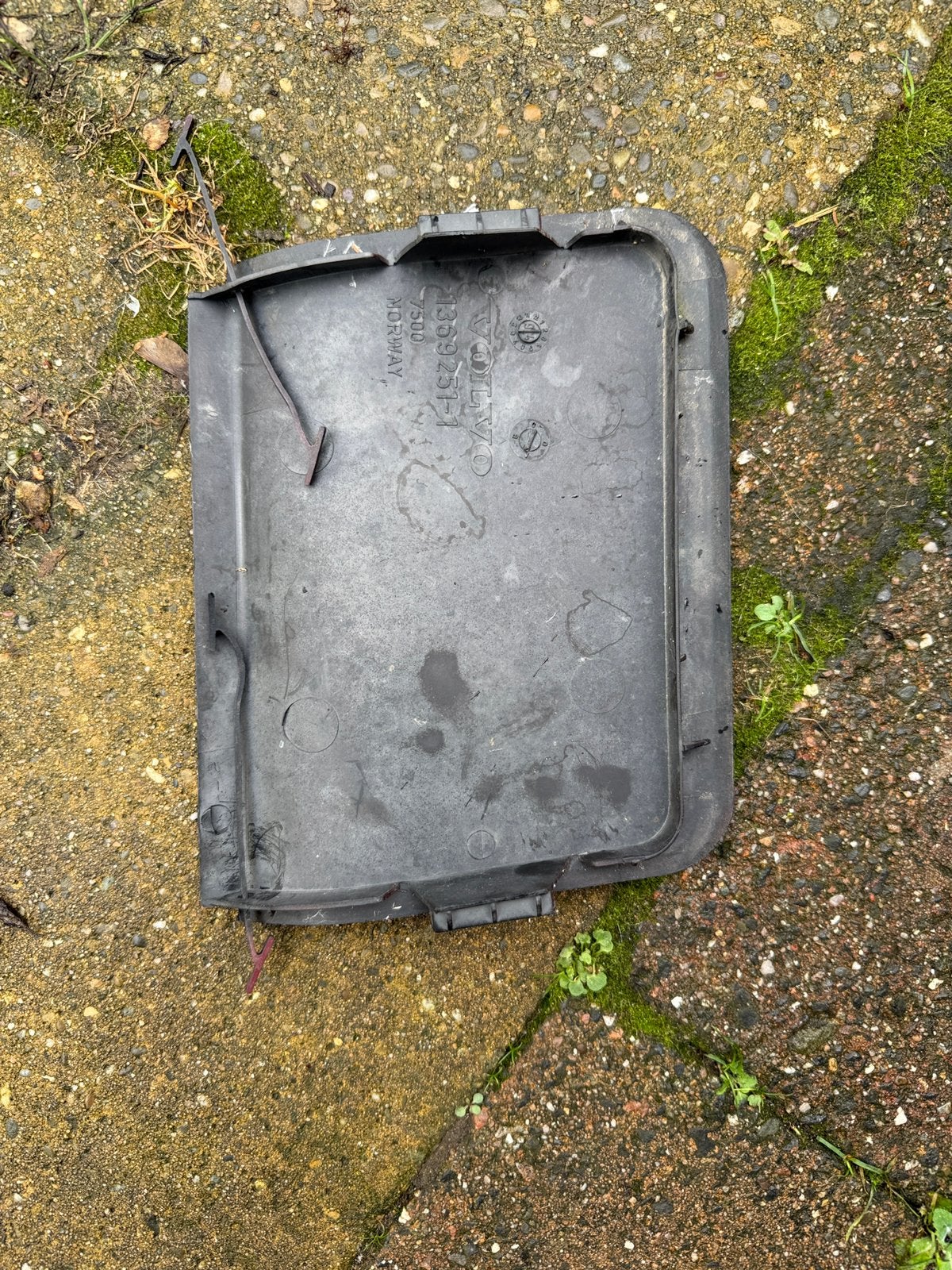 Te koop Volvo 940 voorbumper sleep oog kapje, Ophalen of Verzenden, Voor, Volvo, Bumper
