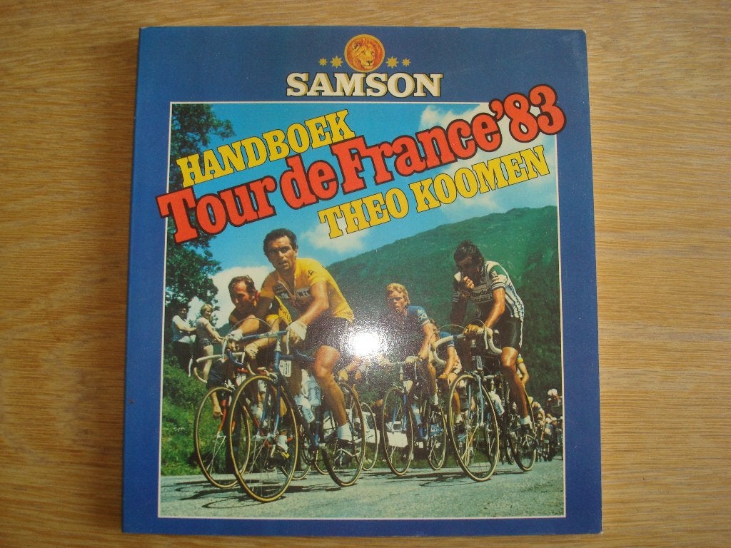 Boek Tour de France 83 Theo Koomen, Ophalen of Verzenden, Zo goed als nieuw, Lopen en Fietsen