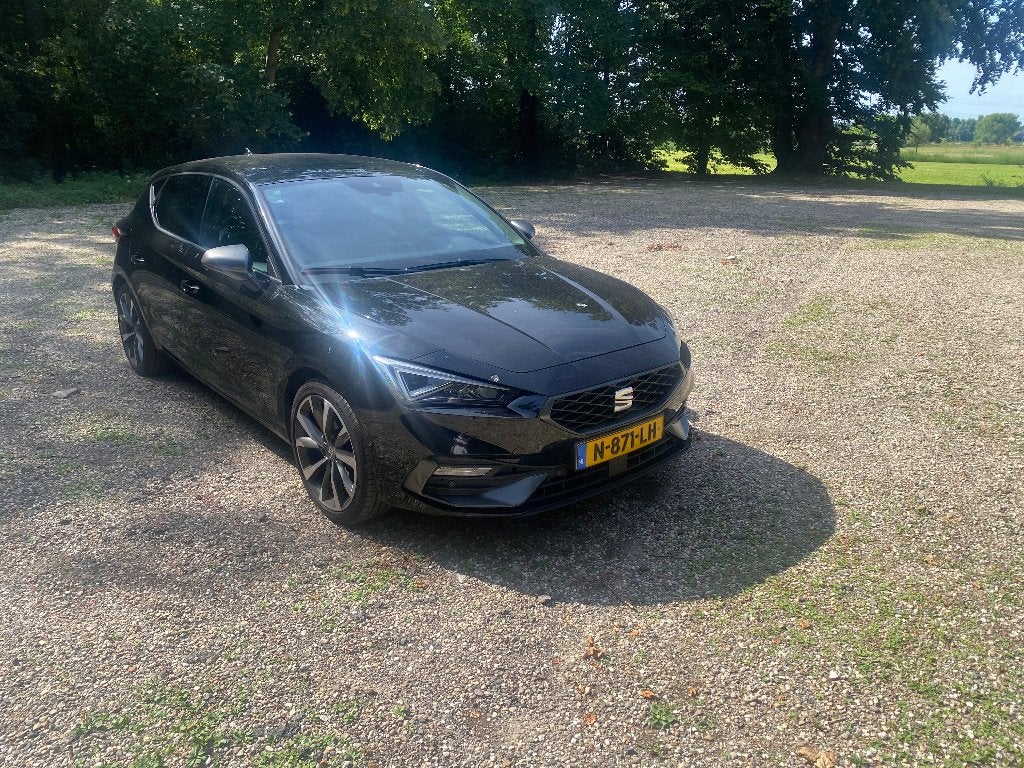SEAT LEON 1.5 ETSI FR BUSINESS INTENSE 150 PK DSG-7 BJ 2021, Auto's, Seat, 1272 kg, Stof, 1498 cc, 4 cilinders