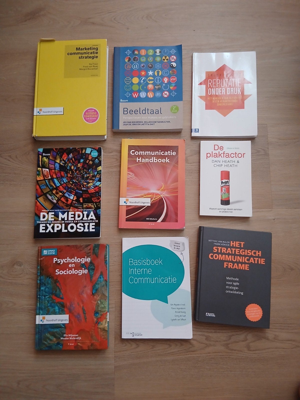 Communicatie boeken HBO, Gelezen, Diverse auteurs, Gamma, HBO
