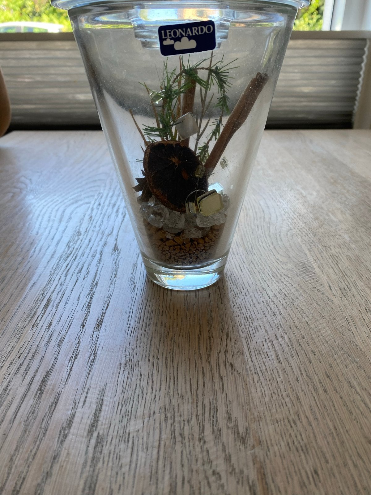 Leonardo Glazen Vaas met Decoratie - Zo goed als nieuw, Ophalen, Transparant, Inclusief decoratie, Glas