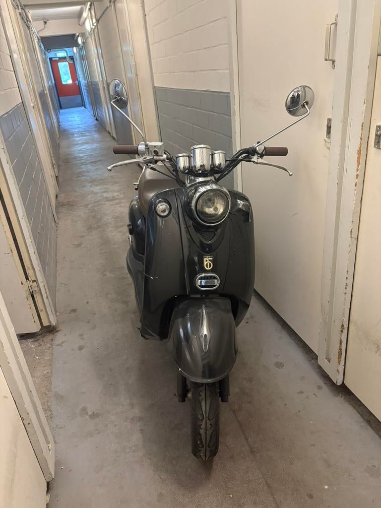 Mooi agm, Fietsen en Brommers, Gebruikt, Benzine, Ophalen, Overige merken