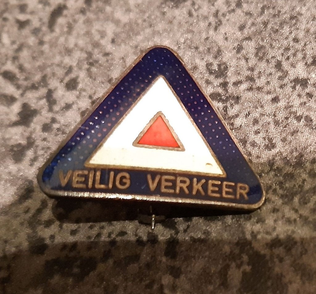 Speldje Veilig Verkeer, Ophalen of Verzenden, Gebruikt, Transport, Speldje of Pin