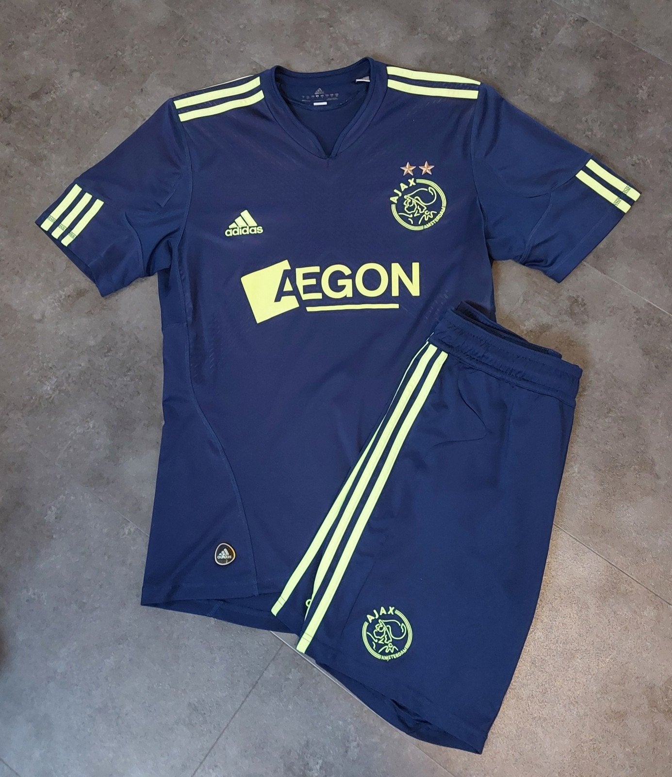 adidas AFC Ajax voetbalshirt en short / broek maat S., Blauw, Ophalen of Verzenden, Adidas, Voetbal