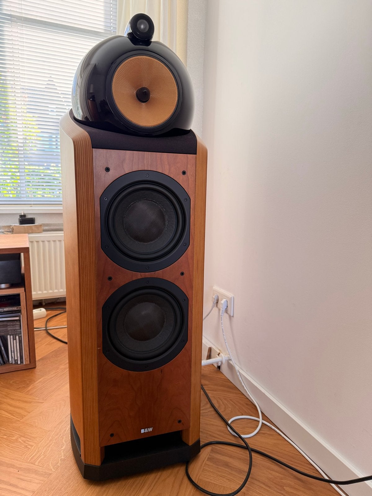 B&W 802 Nautilus speaker - Onberispelijke staat, Audio, Tv en Foto, Luidsprekers, Ophalen, Zo goed als nieuw, Bowers & Wilkins (B&W)
