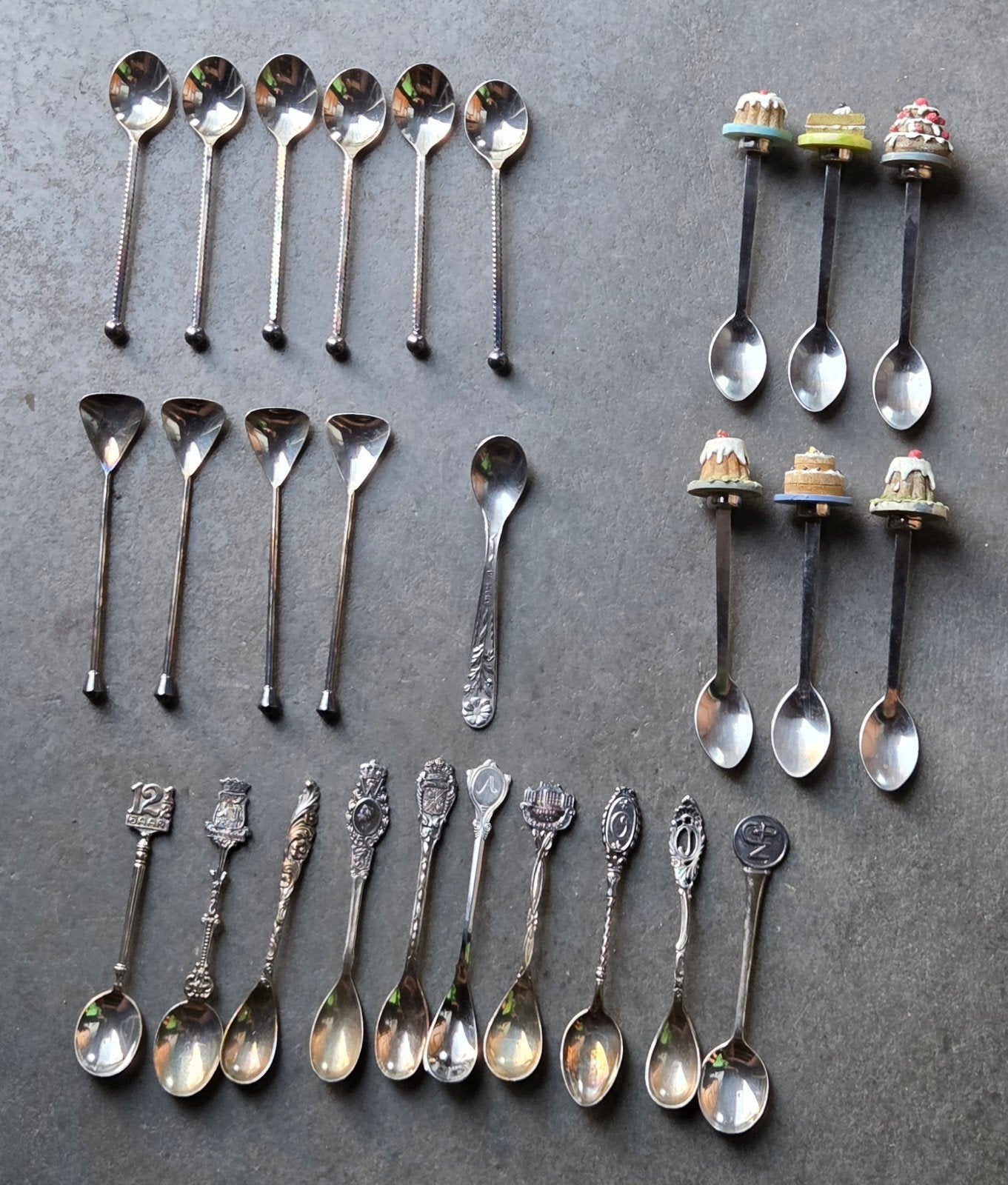 theelepels theelepeltjes verzilverd en 6 met taartje, Ophalen of Verzenden, Nieuw, Staal