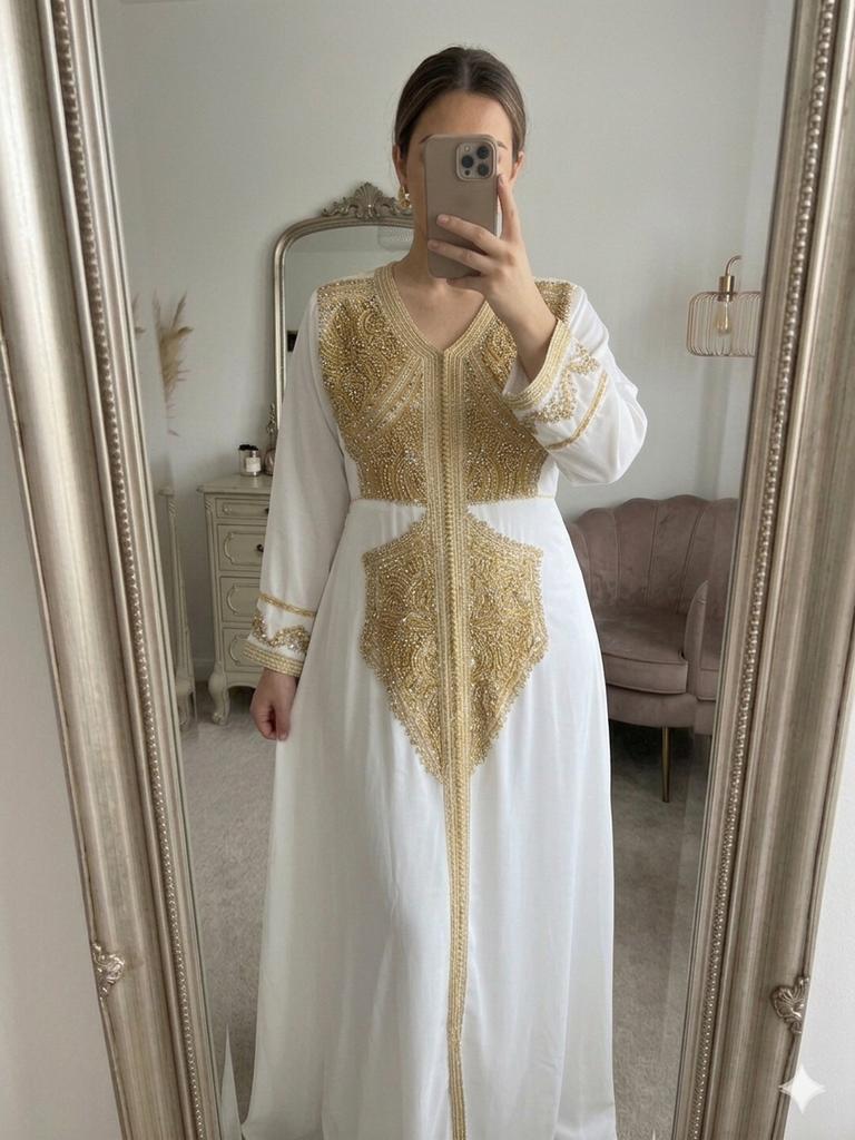 Witte kaftan met gouden borduurwerk, Kleding | Dames, Overige typen, Wit, Maat 46/48 (XL) of groter, Ophalen of Verzenden