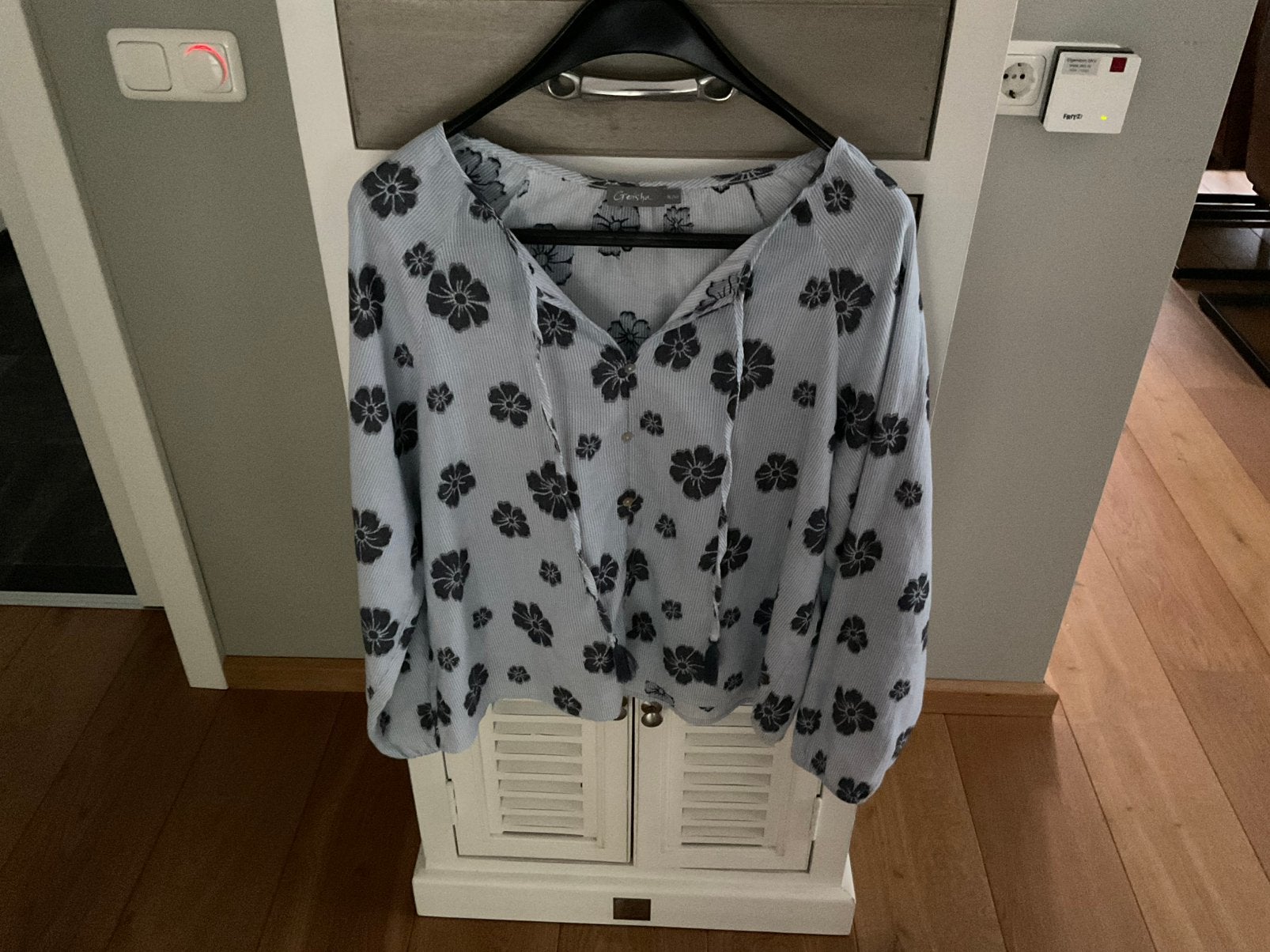Geisha blouse, 42 ZGAN, Kleding | Dames, Blouses en Tunieken, Ophalen of Verzenden, Zo goed als nieuw, Maat 42/44 (L), Blauw