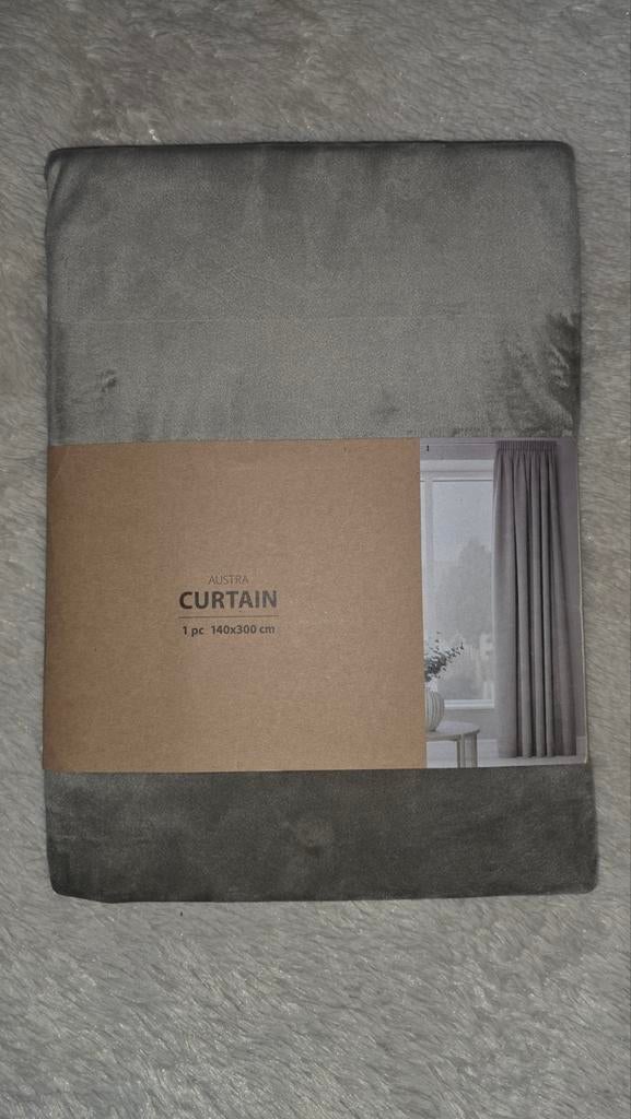 6x Austra Curtain Gordijn 140x300 cm - Taupe, Huis en Inrichting, Stoffering | Gordijnen en Lamellen, Ophalen, 200 cm of meer