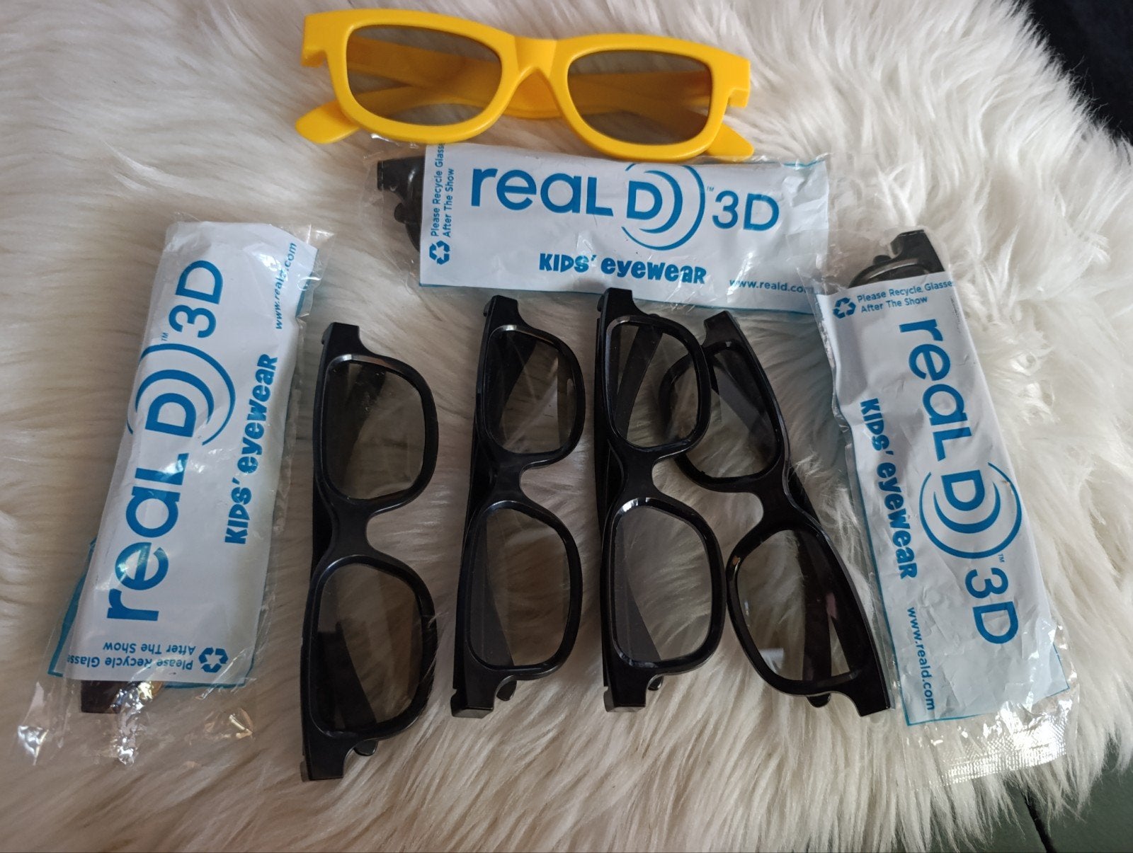 Set van 3D brillen (RealD 3D), Ophalen of Verzenden, Nieuw