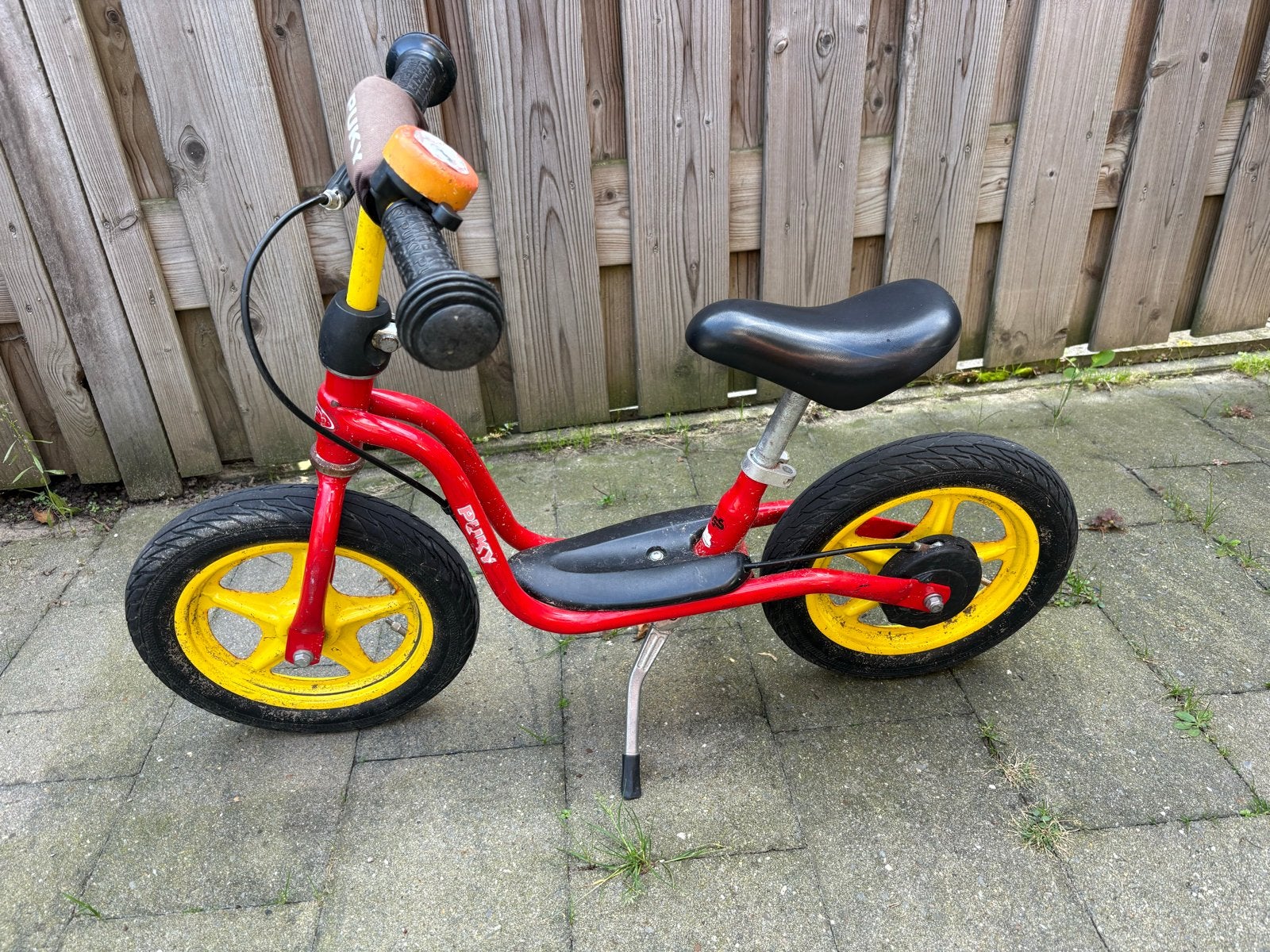 Puky loopfiets rood/geel, Ophalen, Gebruikt, Velgrem, 16 tot 20 inch