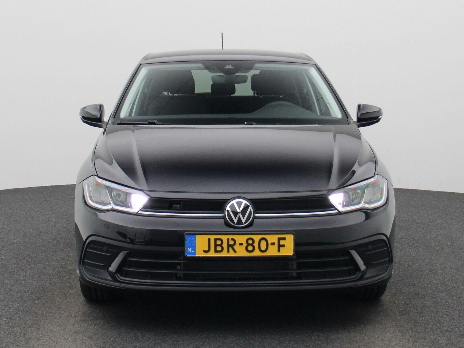 Volkswagen Polo 1.0 TSI Life Edition | Draadloze Apple Carpl, 12 maanden, Stof, 1073 kg, Zwart