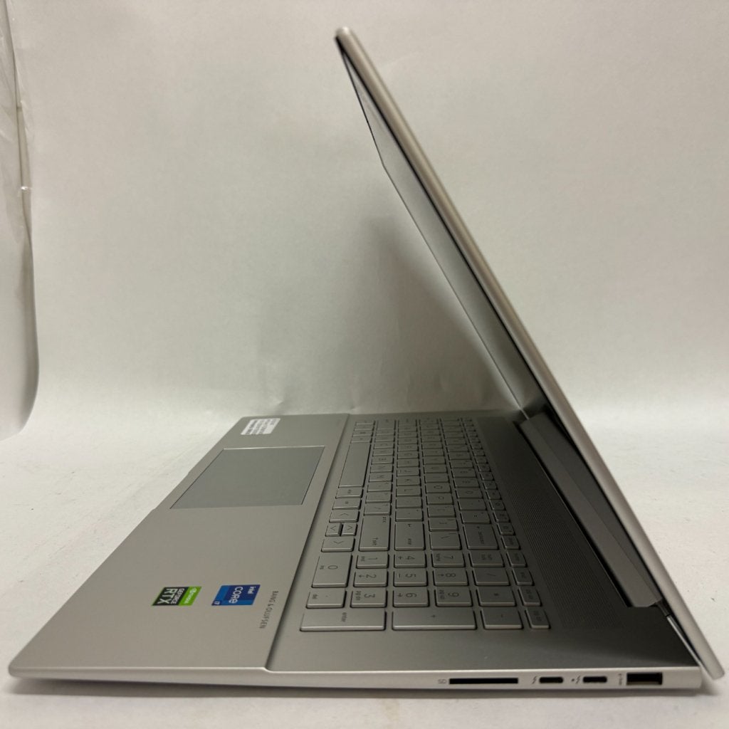HP Envy 17-CR0875ND 17/i7-1255/16/1TB/RTX2050/W11, HP, Gebruikt, Support@hp.com, 1501 Page Mill Road
Palo Alto, CA 94304
USA