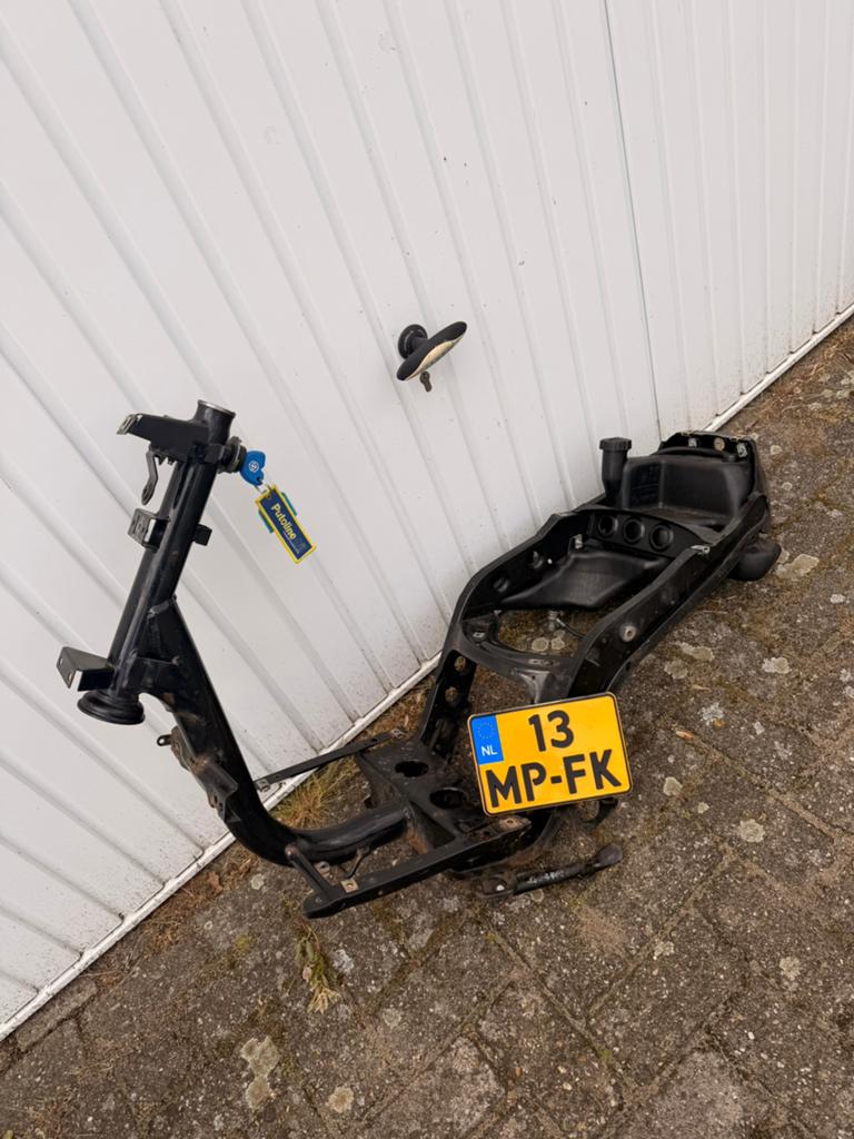 Zip 2000 a1 frame, Ophalen of Verzenden