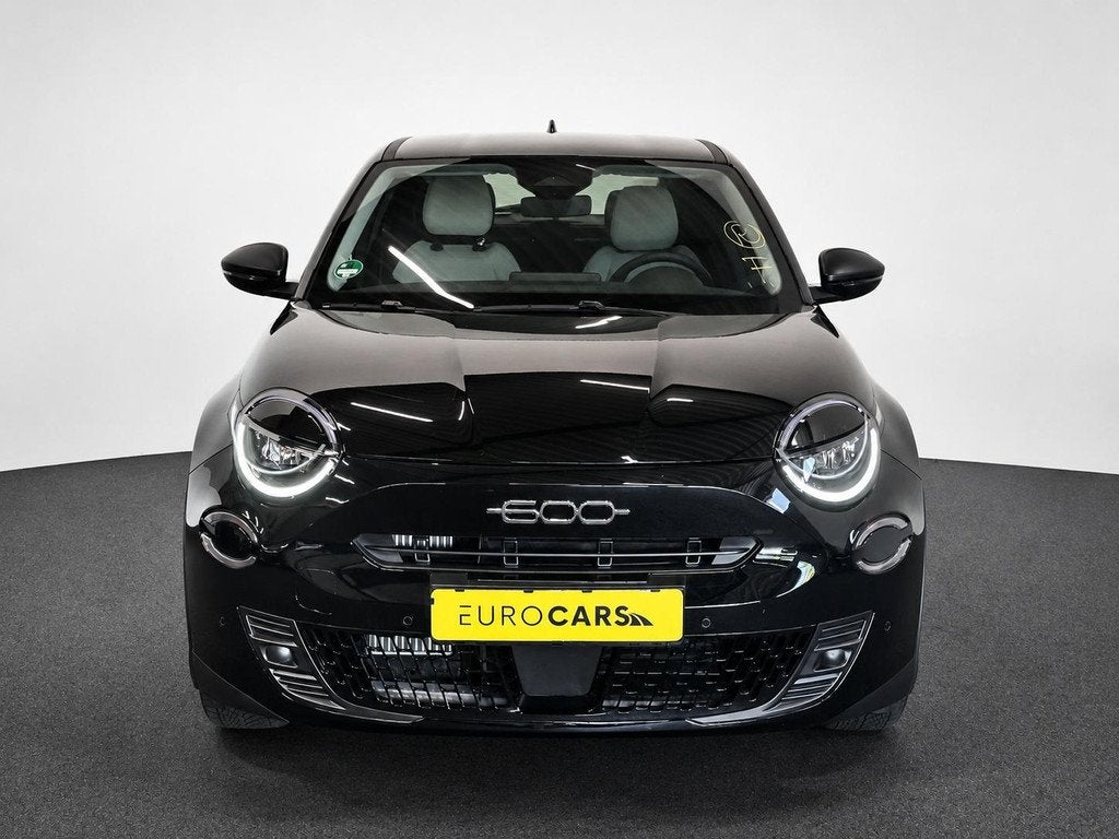 Fiat 600 1.2 Hybrid Icon Wireless CarPlay Stoelverwarming Cr, Auto's, Fiat, Stof, Gebruikt, 1199 cc, Zwart