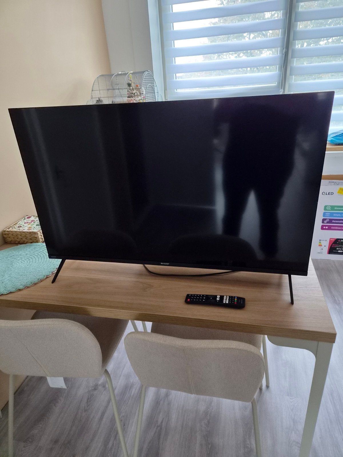 Sharp 4K Ultra HD Smart QLED TV 108 cm (43 inch), Ophalen, QLED, 50 Hz, Zo goed als nieuw