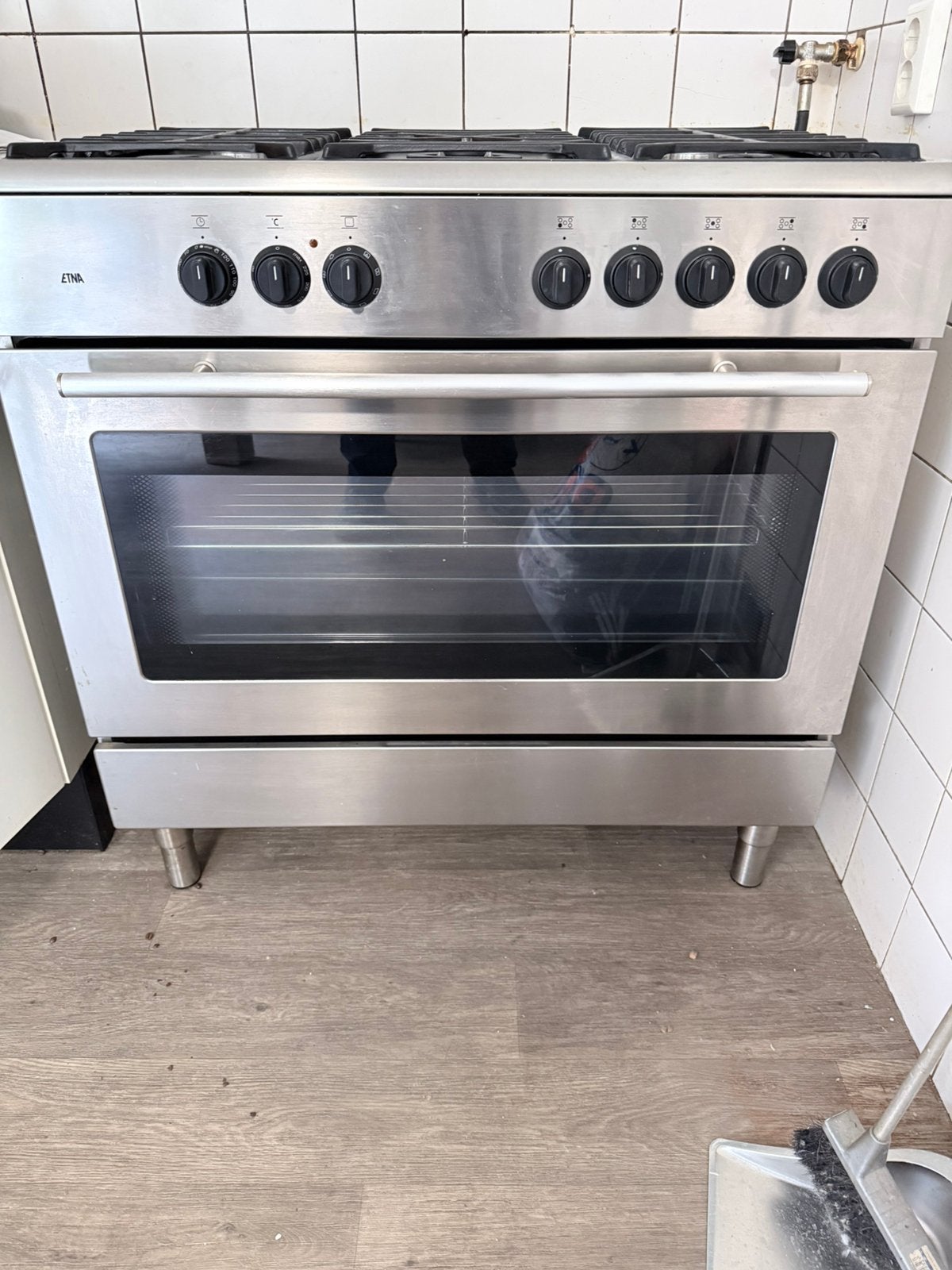 Te koop wegens overlijden, 60 cm of meer, Ophalen of Verzenden, Zo goed als nieuw, Gas