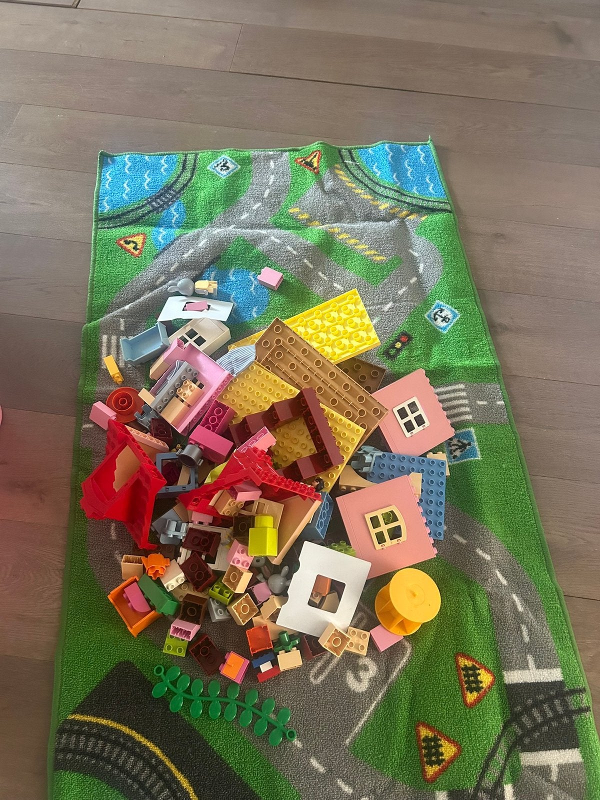 Duplo en speelkleed, Ophalen, Zo goed als nieuw