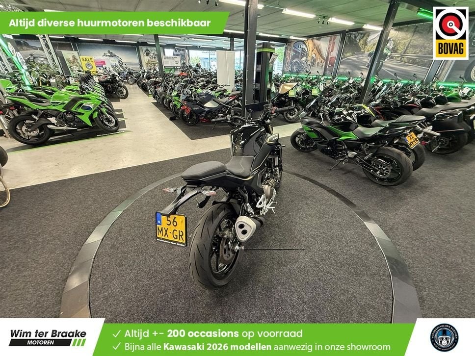 Qjmotor SRK 550 ABS (bj 2025) 2,977 km, 2 cilinders, Motorrijbewijs A, Bedrijf, Onbekend