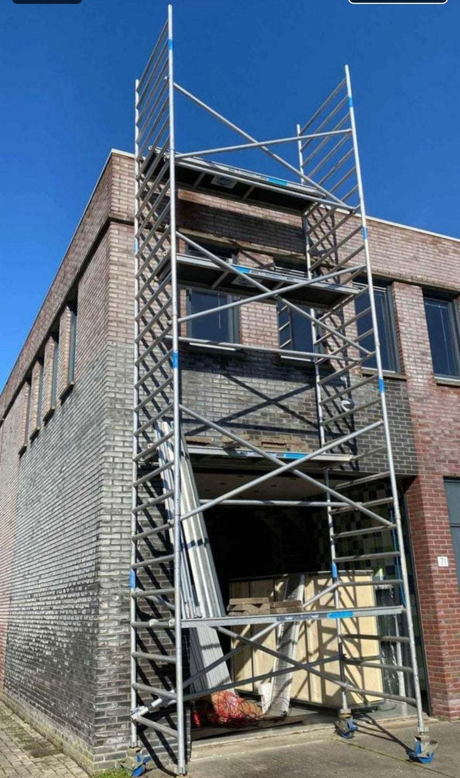 Steiger huren? Te huur rolsteiger op aanhanger 10.2m, Doe-het-zelf en Verbouw, Steigers, Ophalen, Zo goed als nieuw, Rolsteiger of Kamersteiger