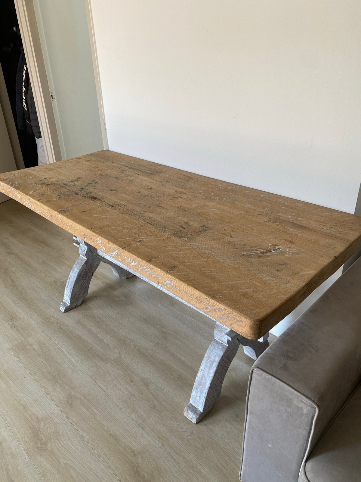 Robuuste houten tafel/werkbank, Ophalen