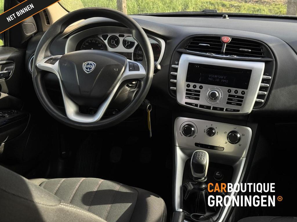 Lancia Delta 1.4-16V Argento 5D | AIRCO | NIEUWE APK, Voorwielaandrijving, Stof, Gebruikt, 4 cilinders