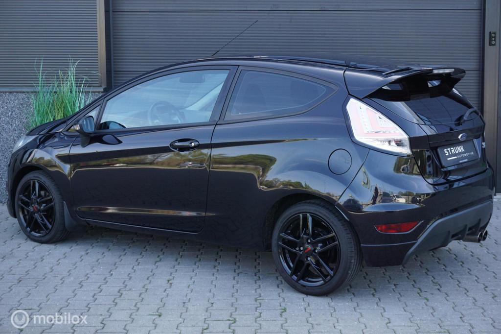 Ford Fiesta 1.6 Sport ST 135 PK Airco Led Cruise Blutooth, Auto's, Ford, Gebruikt, 31 €/maand, 4 cilinders, Zwart