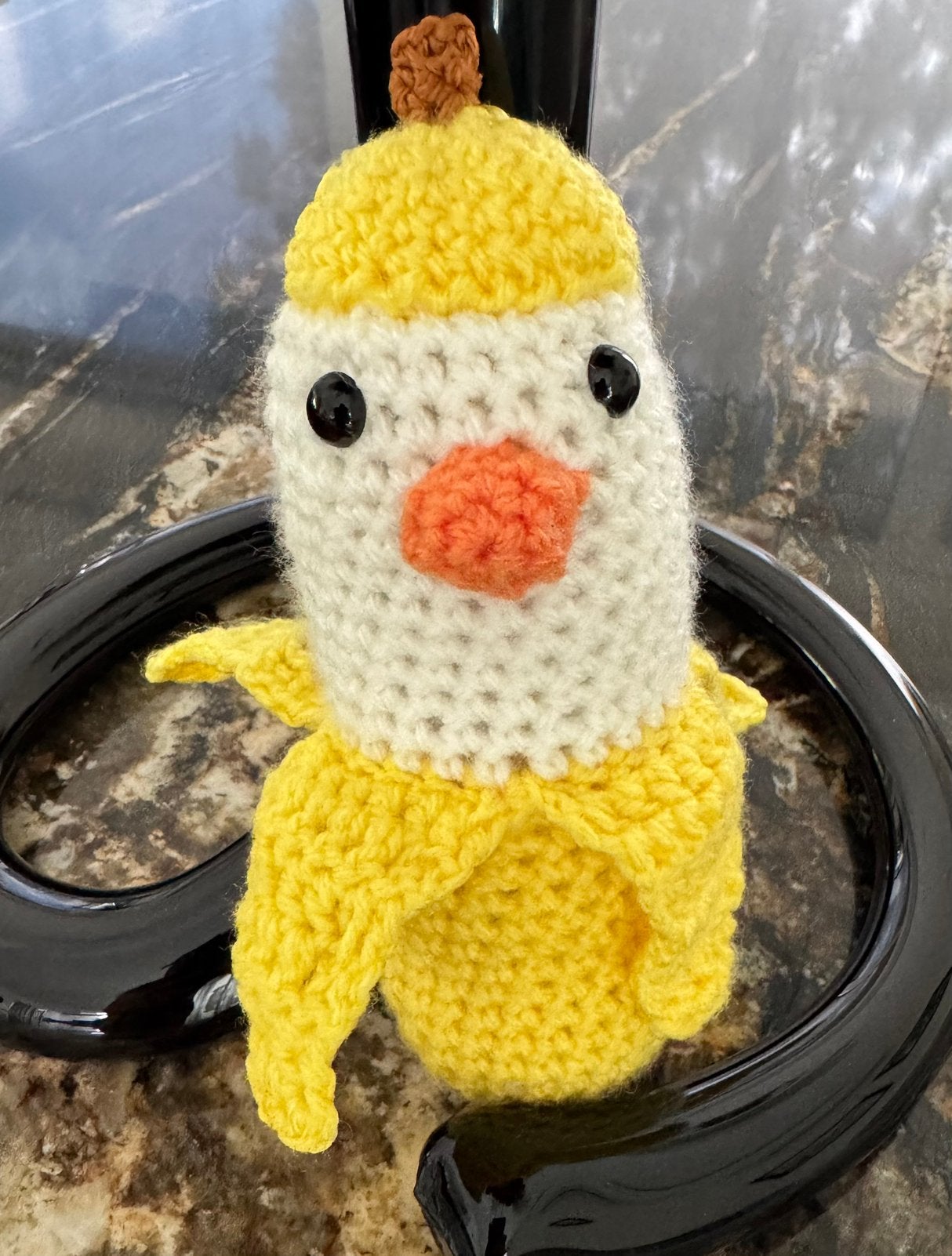 Nieuw gehaakte knuffel eend in banaan 17 cm Pasen geel wit, Kinderen en Baby's, Speelgoed | Knuffels en Pluche, Ophalen of Verzenden
