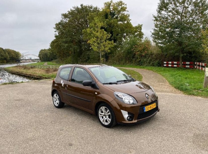 Renault Twingo 1.2 16V 2010 Bruin, 839 kg, Twingo, 4 cilinders, Bruin