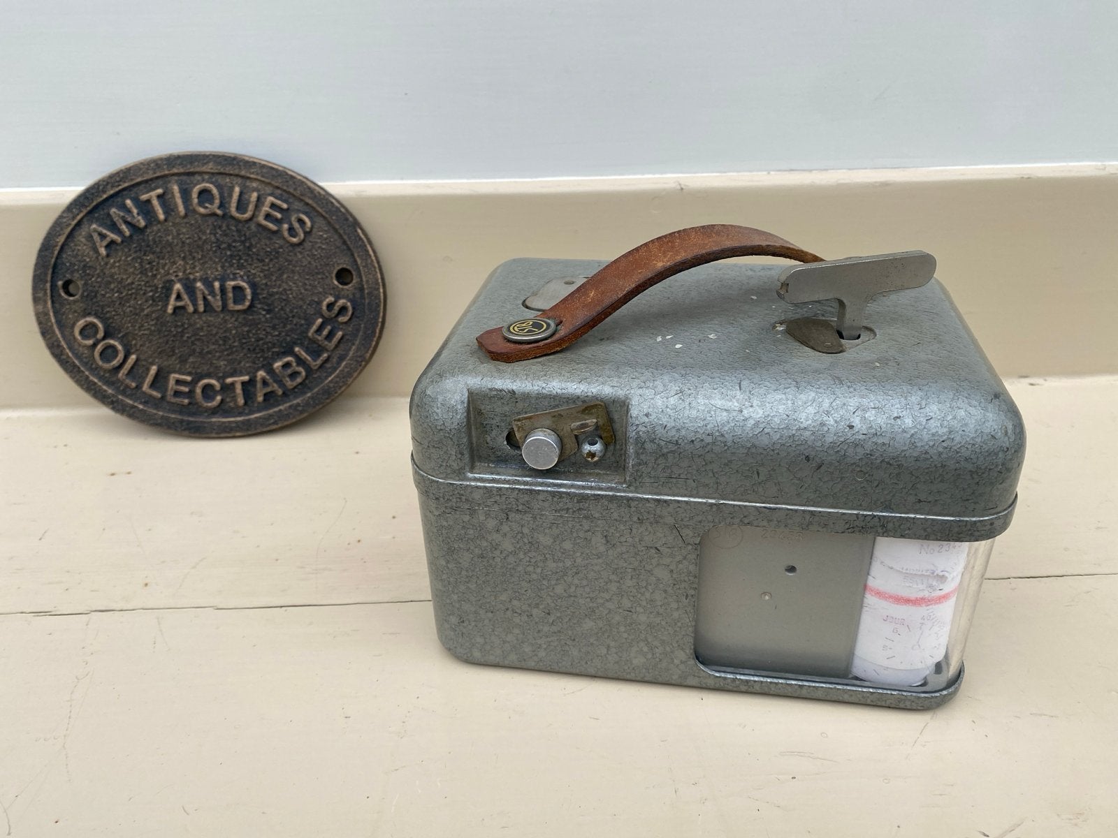 Vintage STB Tijdregistratieklok - Made in Switzerland, Antiek en Kunst, Ophalen of Verzenden