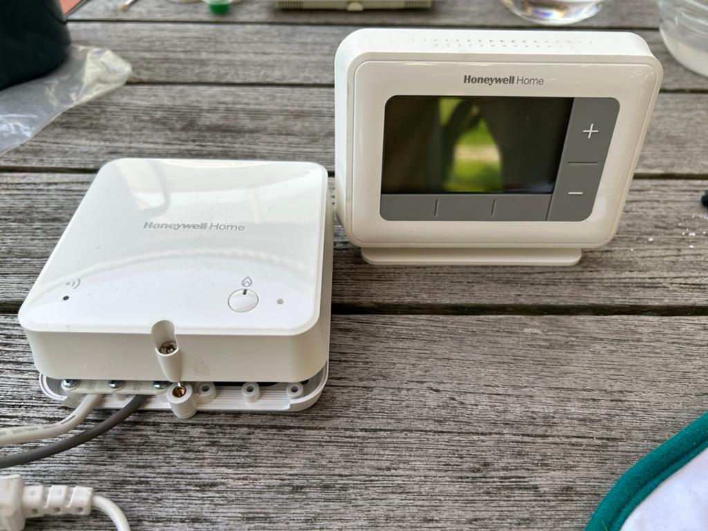 Honeywell Home T4R Draadloze Programmeerbare Thermostaat, Ophalen, Slimme thermostaat, Zo goed als nieuw