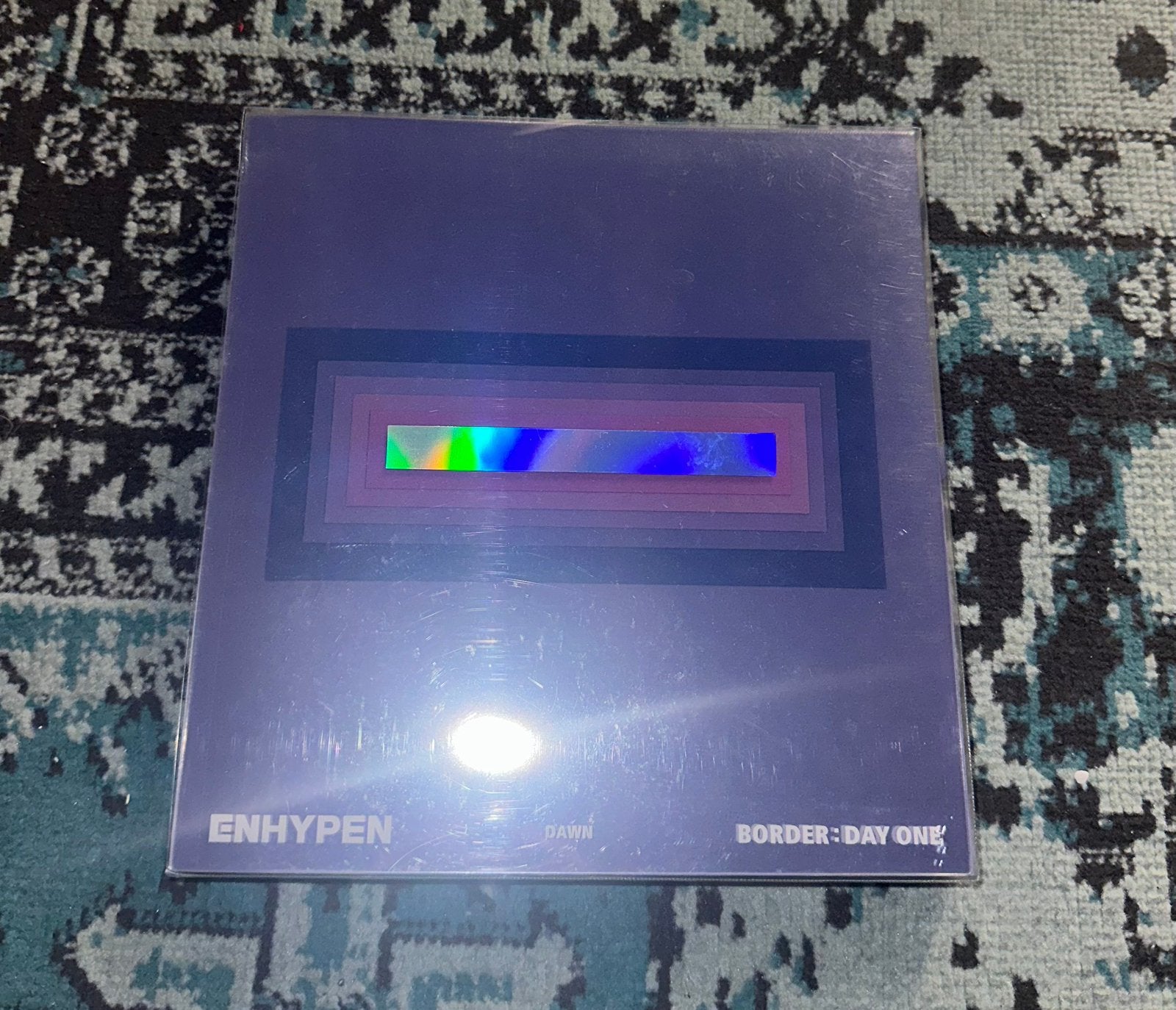 ENHYPEN – BORDER : DAY ONE Album (DAWN Version), Zo goed als nieuw, Pop, Album, Inclusief boekje