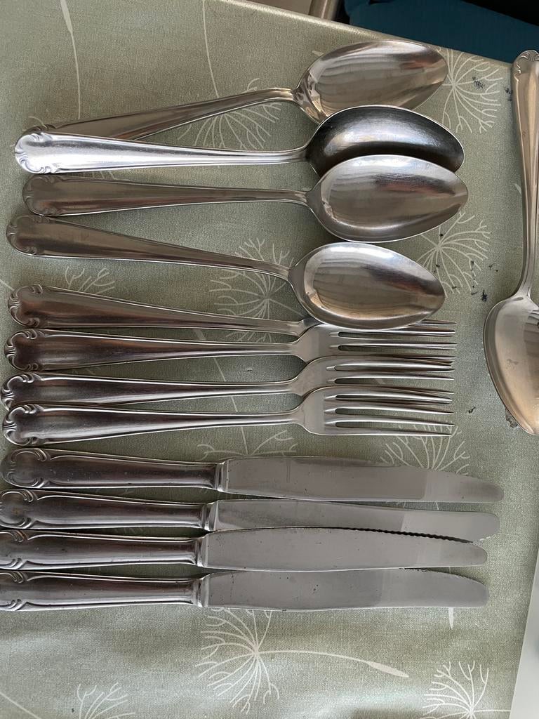 13 delig bestek van Sola zie op foto’s, Huis en Inrichting, Keuken | Bestek, Ophalen of Verzenden, Gebruikt, Rvs of Chroom, Los bestek