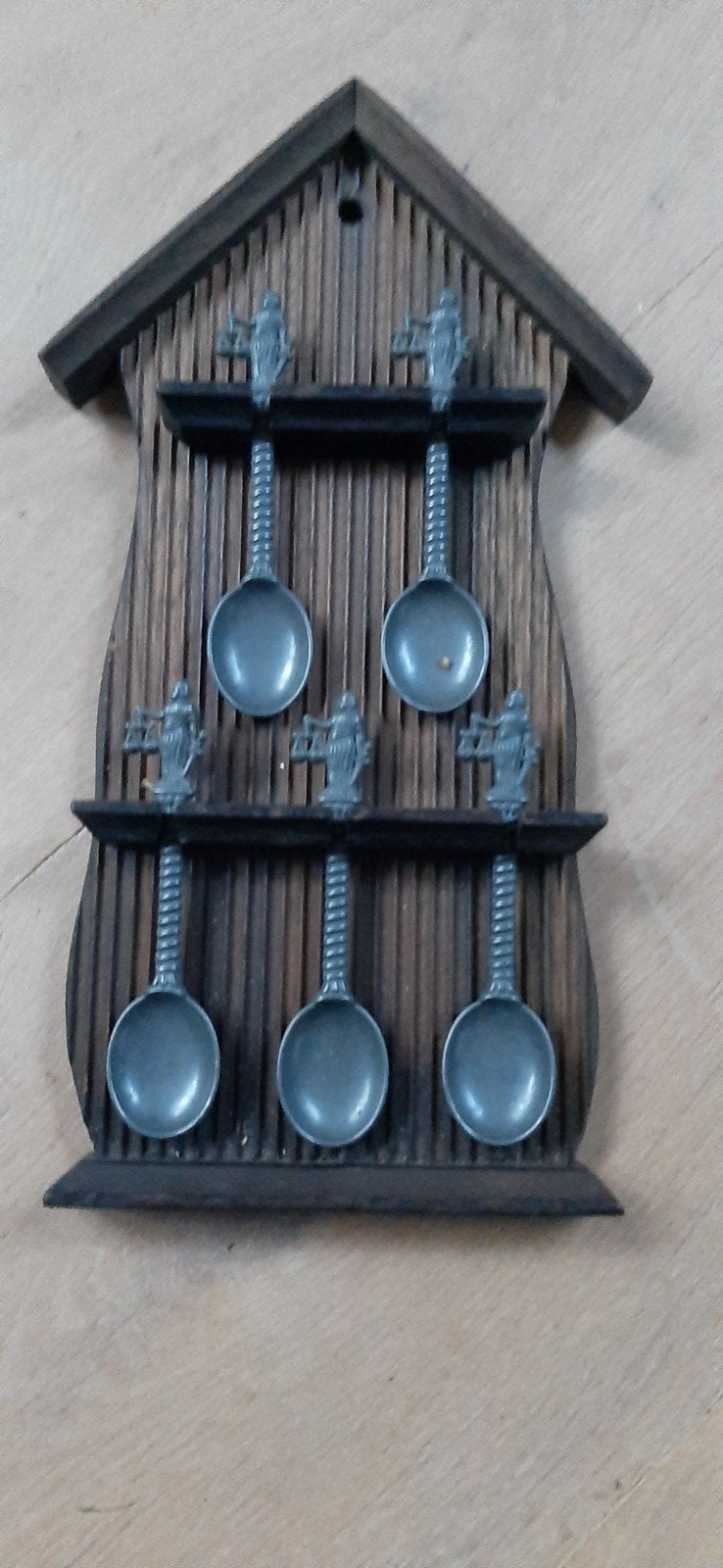 Lepelrekje met tinnen lepeltjes, Ophalen of Verzenden
