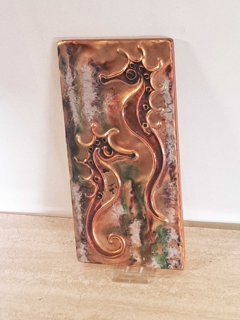 art deco handgeslagen koperen wand wandpaneel  2 zeepaardjes, Ophalen of Verzenden, Koper