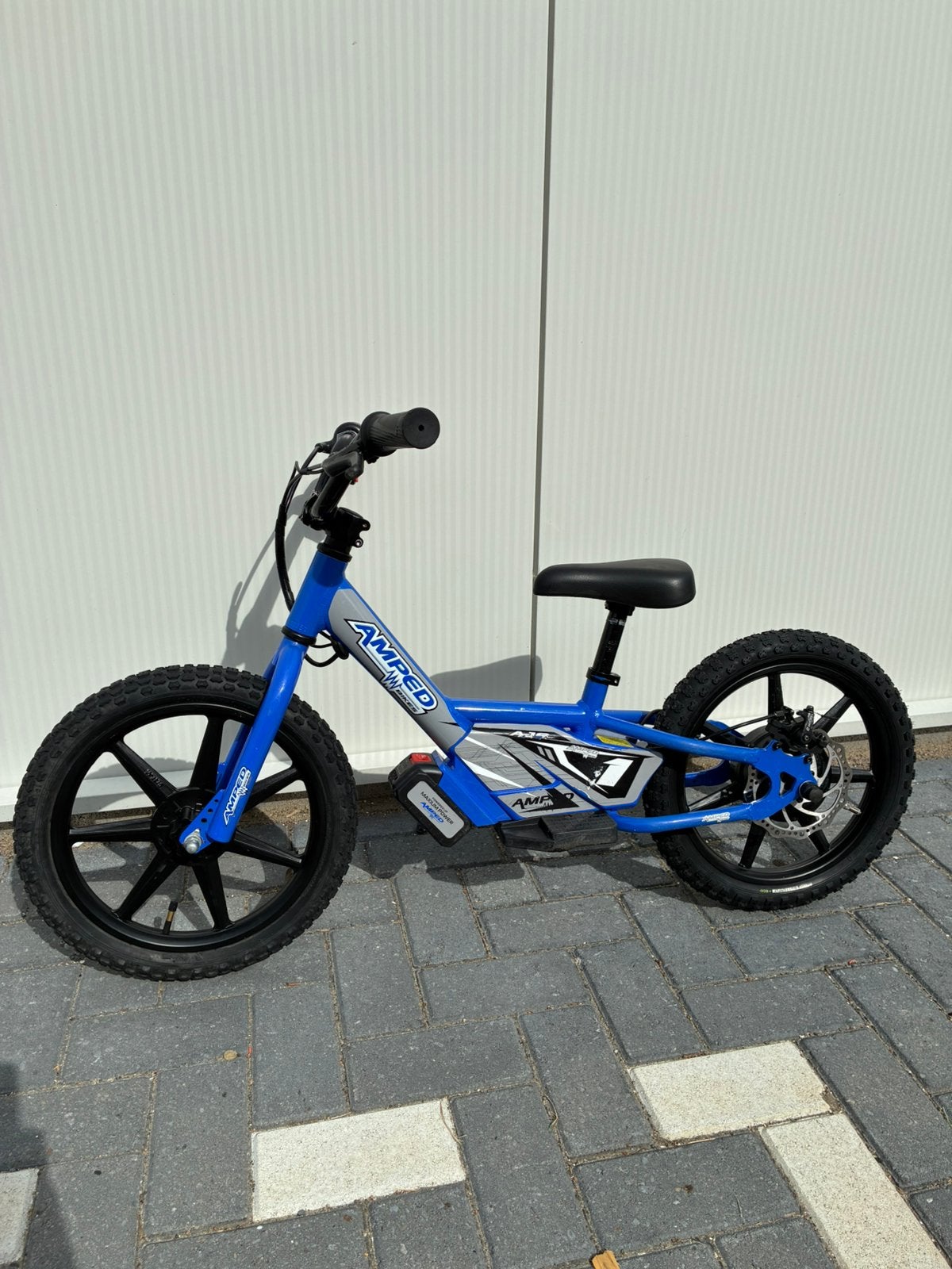 Elektrische Loopfiets Crossfiets Amped A16 Blauw Cross fiets, 16 tot 20 inch, Staal, Ophalen of Verzenden, Zo goed als nieuw