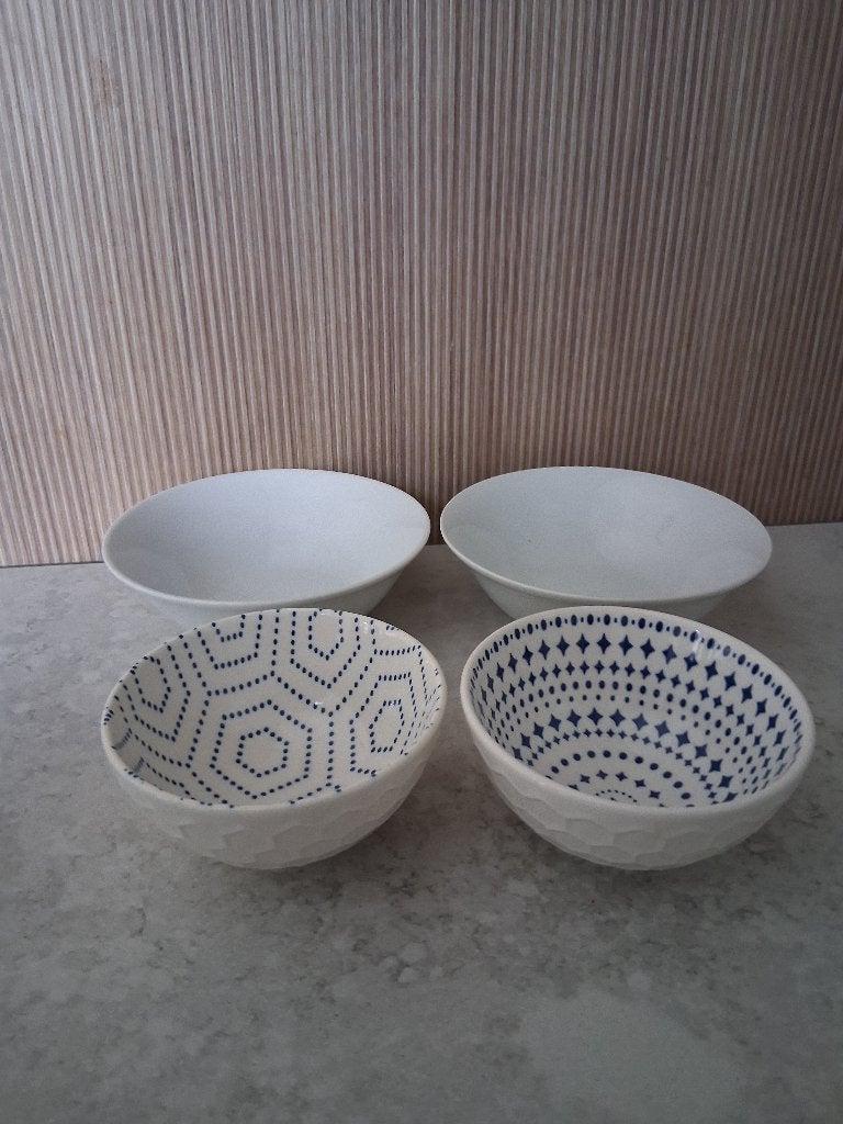 servies, Huis en Inrichting, Keuken | Servies, Ophalen of Verzenden, Porselein, Overige stijlen, Schaal of Schalen