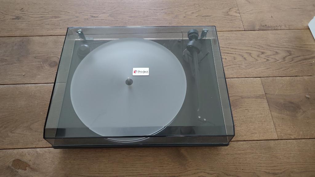 Pro-Ject Essential II USB met top element en plateau, Ophalen of Verzenden, Zo goed als nieuw, Draaitafel, Overige merken