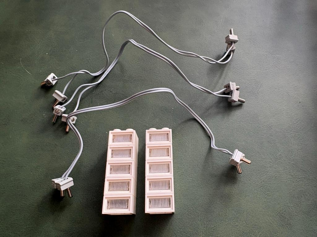 Lego 12v trein verlichting, Kinderen en Baby's, Speelgoed | Duplo en Lego, Lego, Lego, Gebruikt, Verzenden