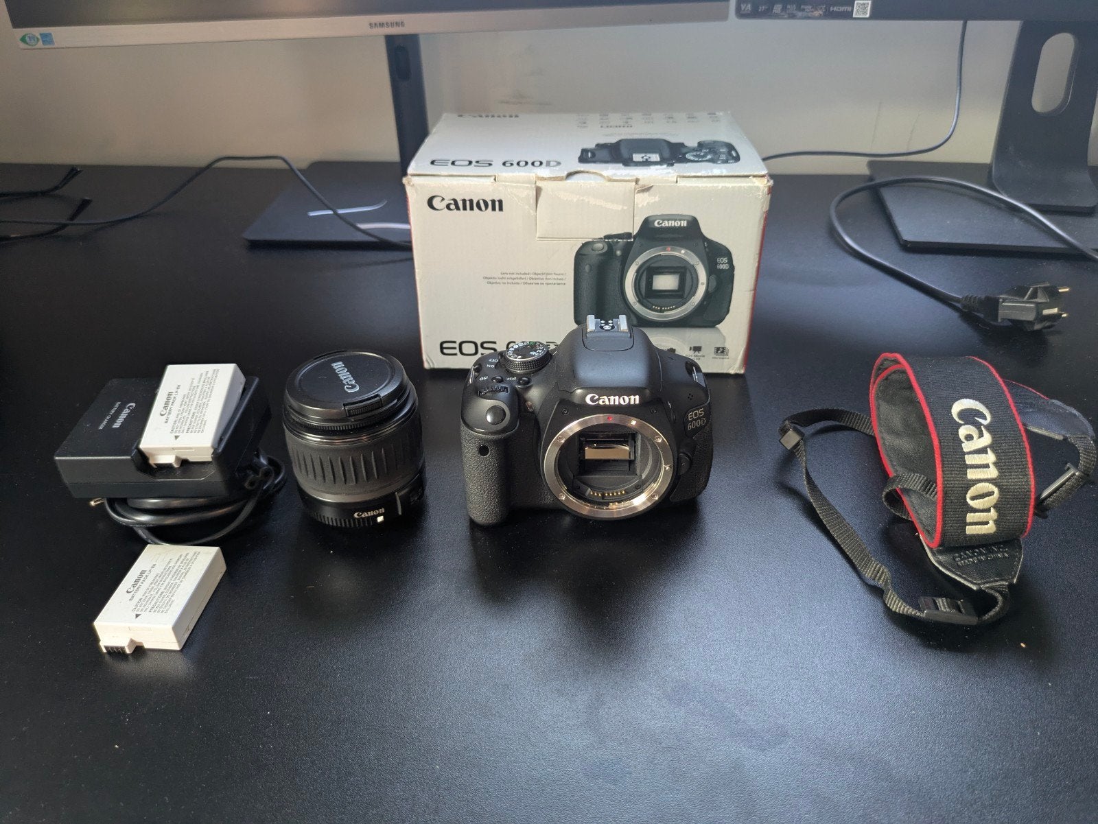Canon EOS 600D Spiegelreflexcamera met 18-55mm lens, Spiegelreflex, Canon, Ingebouwde flitser, Ophalen of Verzenden