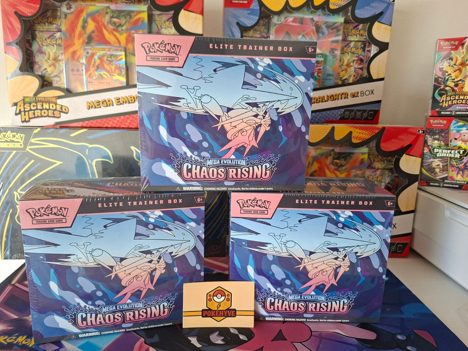 Chaos Rising Elite Trainer Box en Sleeved Boosters, Ophalen, Nieuw, Booster