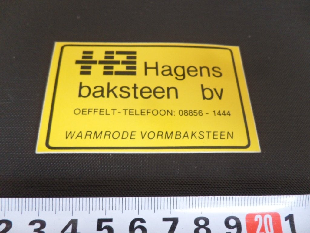sticker oeffelt hagens baksteen bv, Verzamelen, Ophalen, Zo goed als nieuw