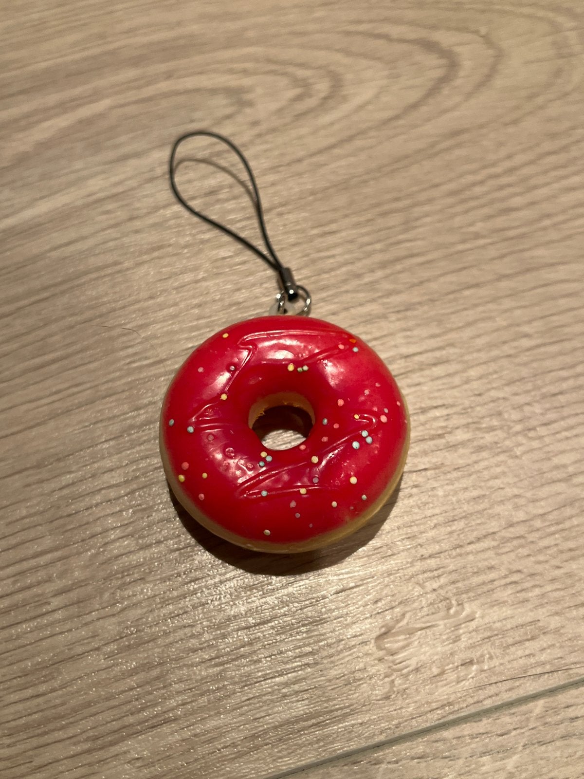 Leuke donut sleutelhanger met sprinkles, Ophalen of Verzenden, Zo goed als nieuw, Overige typen